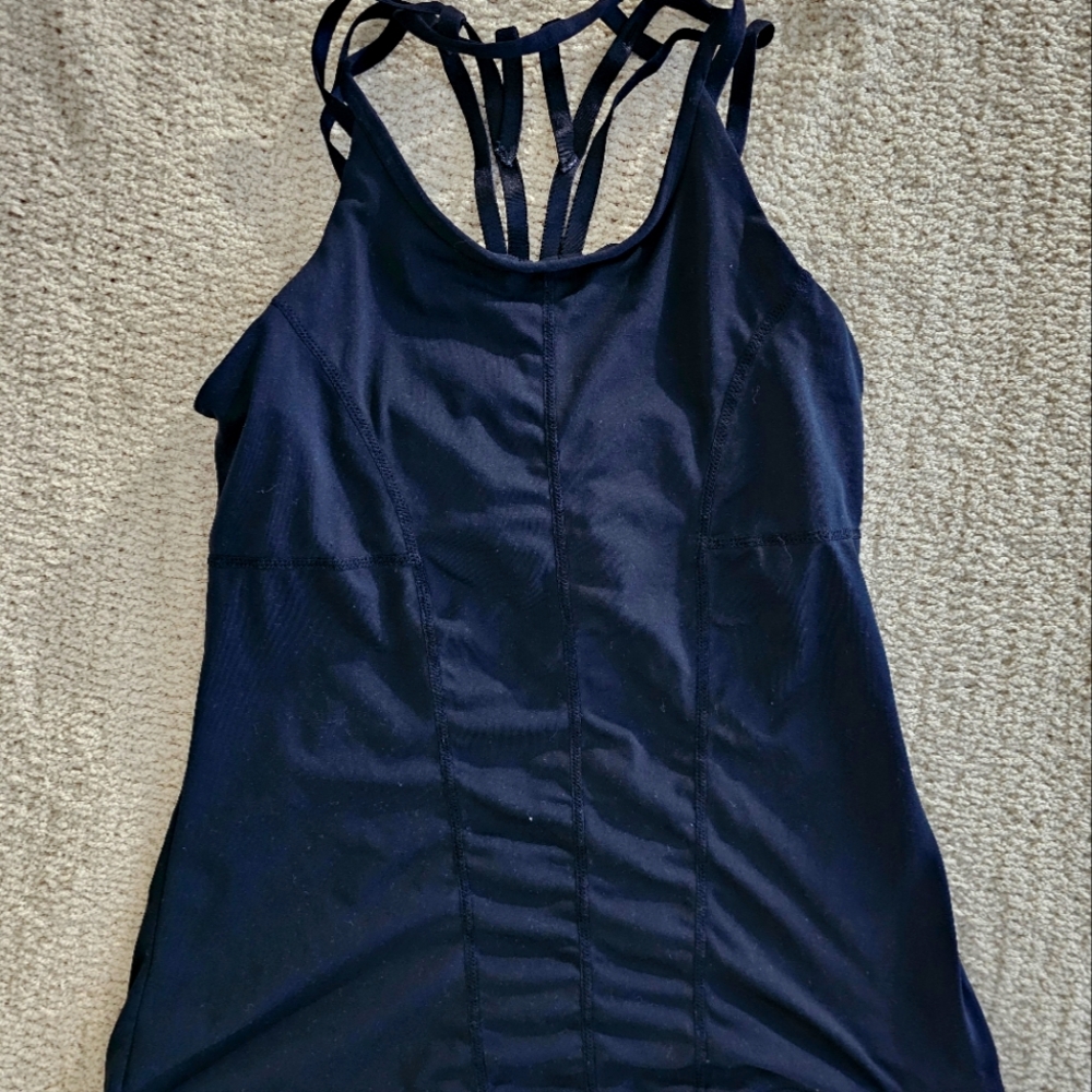 SIZE SMALL - Fabletics tank